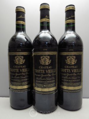 Château Trotte Vieille 1er Grand Cru Classé B  1994 - Lot of 3 Bottles