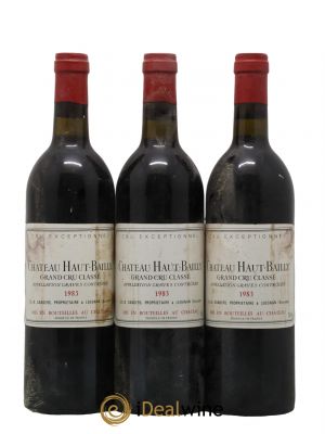 Château Haut-Bailly Cru Classé de Graves  1983 - Lot of 3 Bottles