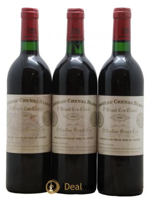 Château Cheval Blanc 1er Grand Cru Classé A  1985 - Lot of 3 Bottles