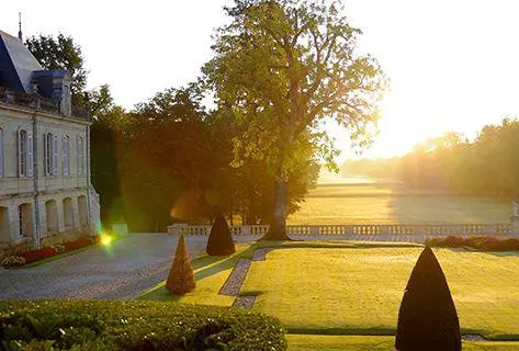 Château Beychevelle - 2