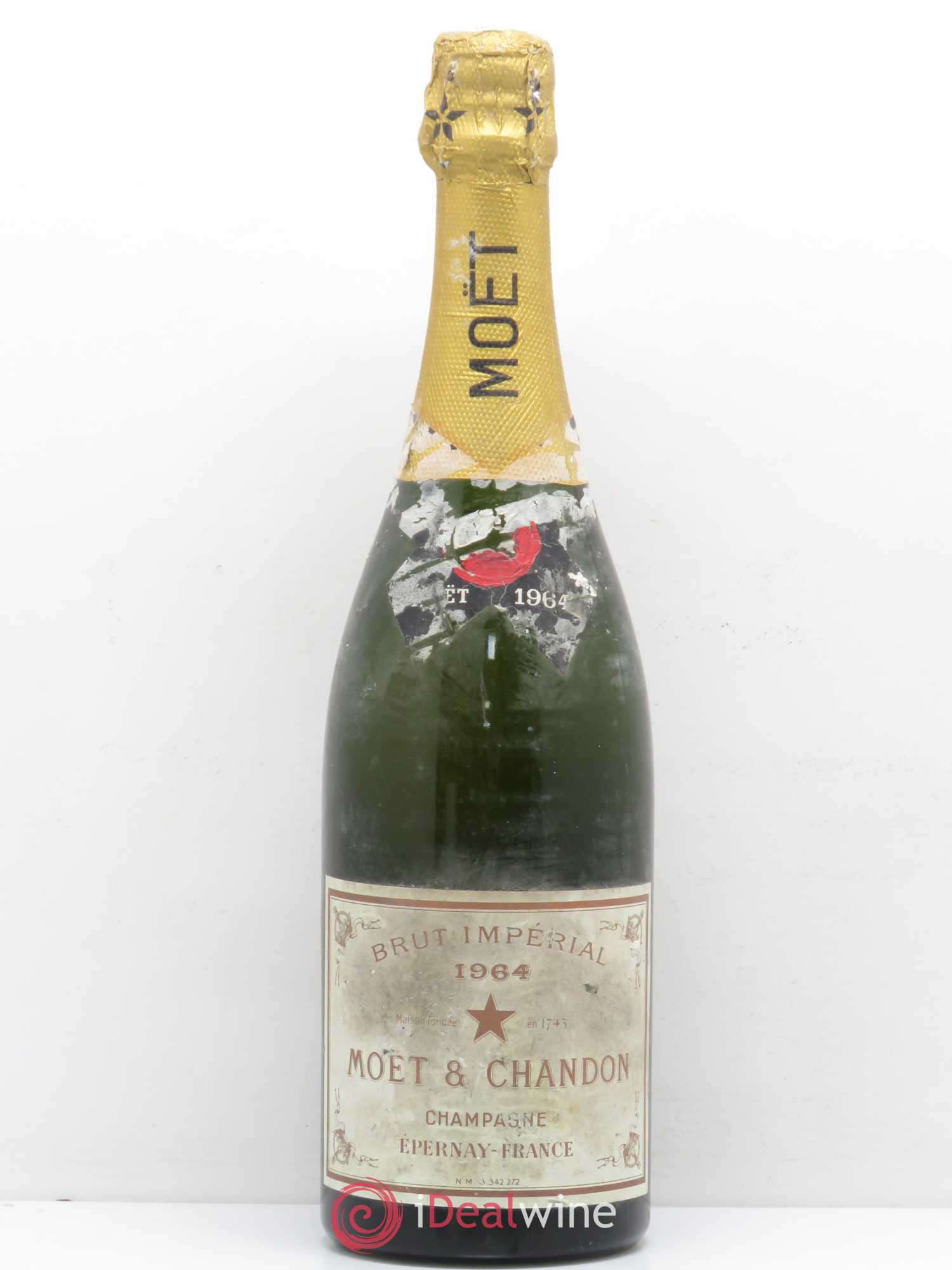 Buy Grand Vintage Moët & Chandon 1964 (lot 2099)