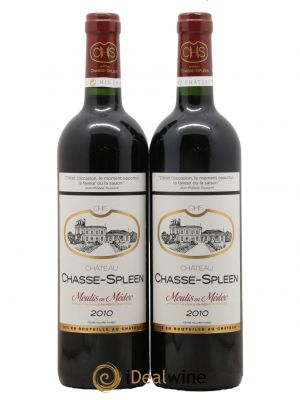 Château Chasse Spleen  2010 - Lot of 2 Bottles