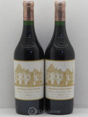 Château Haut Brion 1er Grand Cru Classé  2005 - Lot of 2 Bottles