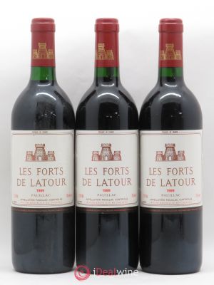 Les Forts de Latour Second Vin  1989 - Lot of 3 Bottles