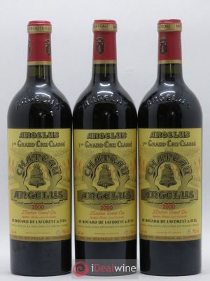Château Angélus 1er Grand Cru Classé A  2000 - Lot of 3 Bottles