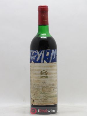 Château Mouton Rothschild 1er Grand Cru Classé  1976 - Lot of 1 Bottle