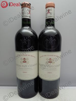 Château Pape Clément Cru Classé de Graves  2001 - Lot of 2 Bottles