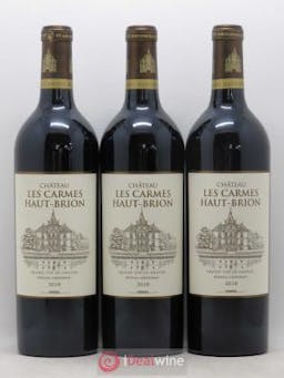 Château Les Carmes Haut-Brion  2016 - Lot of 3 Bottles