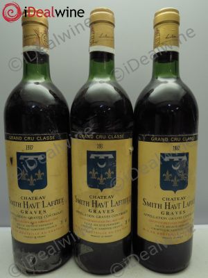 Château Smith Haut Lafitte Cru Classé de Graves  1982 - Lot of 3 Bottles
