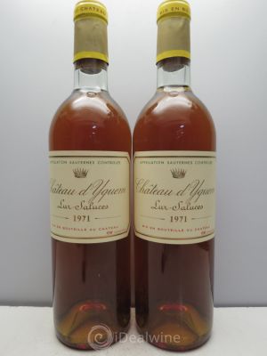 Château d'Yquem 1er Cru Classé Supérieur  1971 - Lot of 2 Bottles