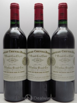 Château Cheval Blanc 1er Grand Cru Classé A  1990 - Lot de 3 Bouteilles
