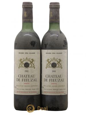 Château de Fieuzal Cru Classé de Graves  1981 - Lot of 2 Bottles