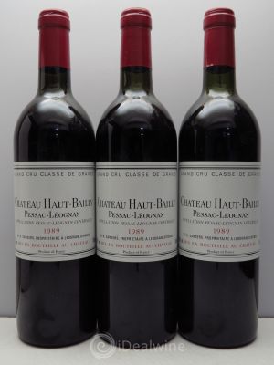 Château Haut-Bailly Cru Classé de Graves  1989 - Lot of 3 Bottles