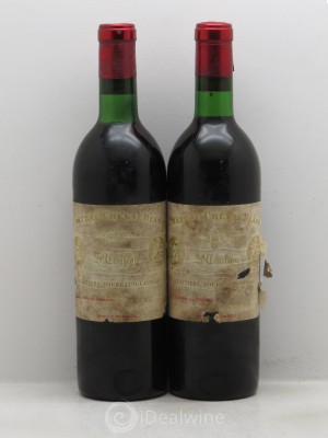 Château Cheval Blanc 1er Grand Cru Classé A  1968 - Lot of 2 Bottles