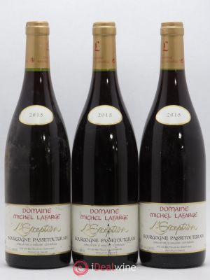 Bourgogne Passetoutgrain L'Exception Domaine Lafarge (no reserve) 2015 - Lot of 3 Bottles