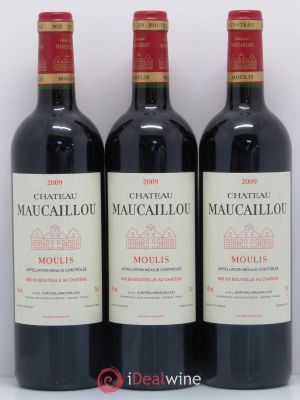 Château Maucaillou  2009 - Lot of 3 Bottles