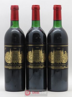 Château Palmer 3ème Grand Cru Classé  1982 - Lot of 3 Bottles