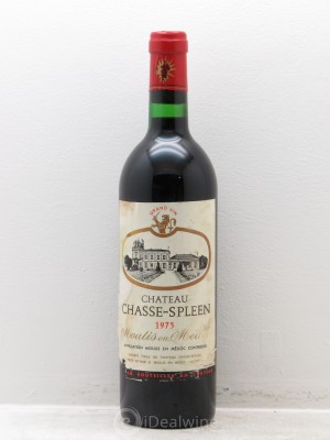 Château Chasse Spleen  1975 - Lot of 1 Bottle