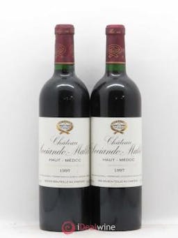 Château Sociando Mallet  1997 - Lot of 2 Bottles