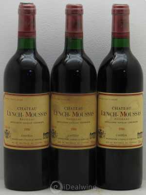 Château Lynch Moussas 5ème Grand Cru Classé  1986 - Lot of 3 Bottles