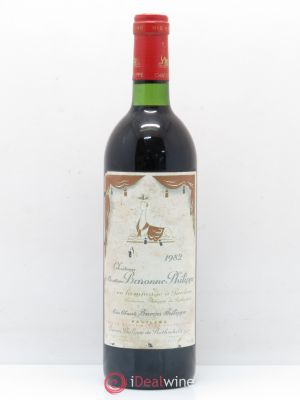 Château d'Armailhac - Mouton Baron(ne) Philippe 5ème Grand Cru Classé  1982 - Lot of 1 Bottle