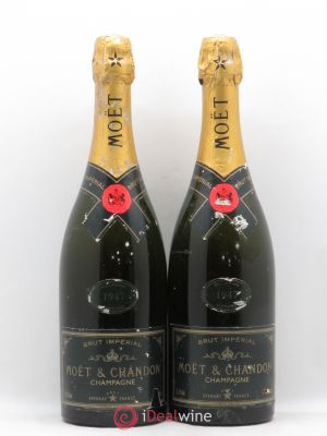 Brut Impérial Moët et Chandon  1947 - Lot of 2 Bottles