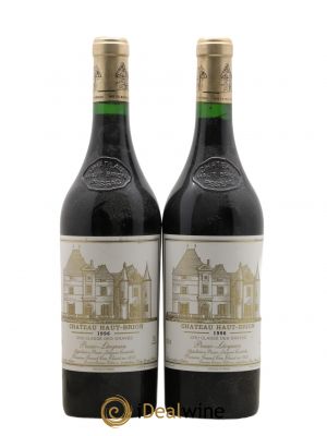 Château Haut Brion 1er Grand Cru Classé  1996 - Lot of 2 Bottles