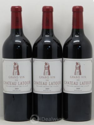 Château Latour 1er Grand Cru Classé  2005 - Lot of 3 Bottles