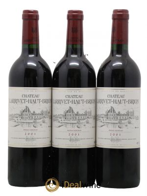 Château Larrivet Haut-Brion  2001 - Lot of 3 Bottles