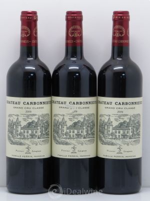 Château Carbonnieux Cru Classé de Graves  2009 - Lot of 3 Bottles