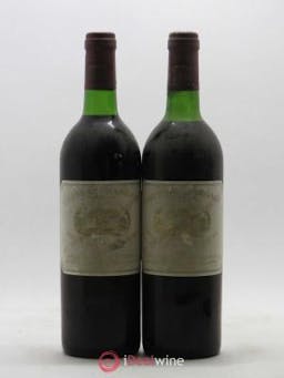 Château Margaux 1er Grand Cru Classé  1975 - Lot of 2 Bottles