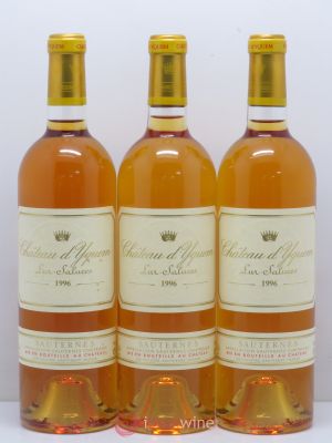 Château d'Yquem 1er Cru Classé Supérieur  1996 - Lot of 3 Bottles