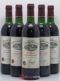 Château la Tour du Pin Figeac  1985 - Lot of 5 Bottles