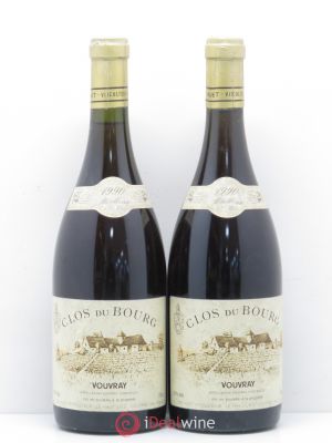 Vouvray Clos du Bourg 1ere trie Huet (Domaine)  1990 - Lot of 2 Bottles