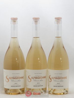 Divers Languedoc Voleanie Rosé La Sauvageonne Gerard Bertrand 2018 - Lot of 3 Bottles