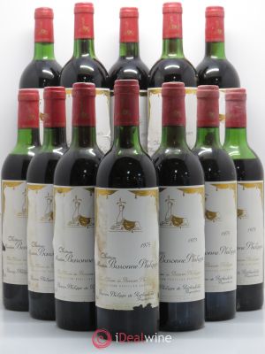 Château d'Armailhac - Mouton Baron(ne) Philippe 5ème Grand Cru Classé (no reserve) 1975 - Lot of 12 Bottles