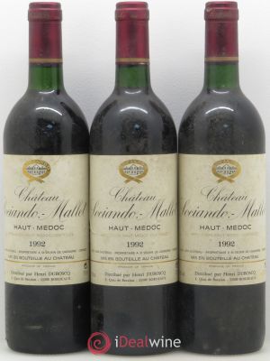 Château Sociando Mallet  1992 - Lot of 3 Bottles