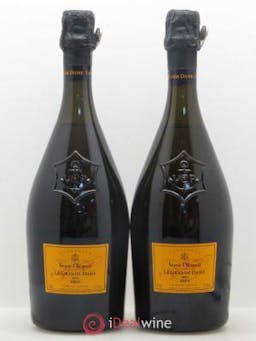 La Grande Dame Veuve Clicquot Ponsardin  2004 - Lot of 2 Bottles