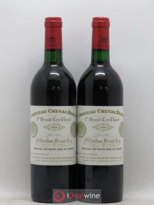 Château Cheval Blanc 1er Grand Cru Classé A  1986 - Lot of 2 Bottles