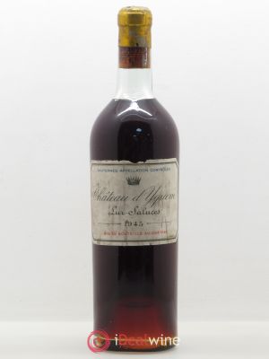 Château d'Yquem 1er Cru Classé Supérieur  1945 - Lot of 1 Bottle
