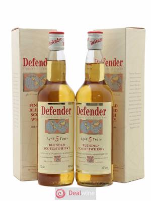 Whisky Defender 5 ans ---- - Lot de 2 Bouteilles