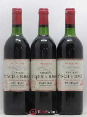 Château Lynch Bages 5ème Grand Cru Classé  1982 - Lot of 3 Bottles