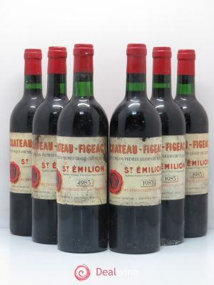 Château Figeac 1er Grand Cru Classé A  1983 - Lot of 6 Bottles