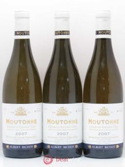 Chablis Grand Cru Moutonne - Long Depaquit - Albert Bichot (Domaine) (no reserve) 2007 - Lot of 3 Bottles