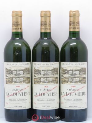 Château la Louvière  1996 - Lot of 3 Bottles