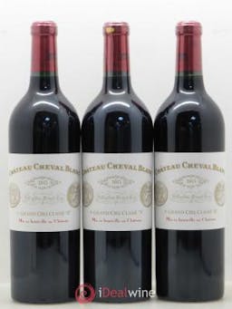 Château Cheval Blanc 1er Grand Cru Classé A  2013 - Lot of 3 Bottles