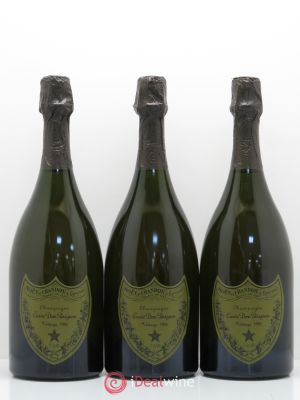 Dom Pérignon Moët & Chandon  1988 - Lot of 3 Bottles