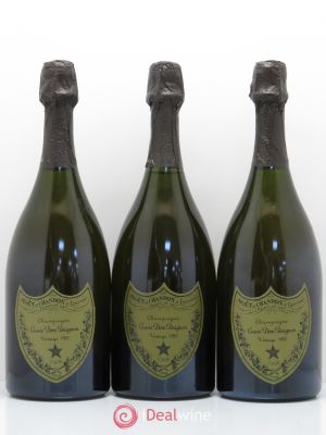 Dom Pérignon Moët & Chandon  1985 - Lot of 3 Bottles