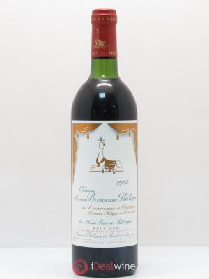 Château d'Armailhac - Mouton Baron(ne) Philippe 5ème Grand Cru Classé  1982 - Lot of 1 Bottle