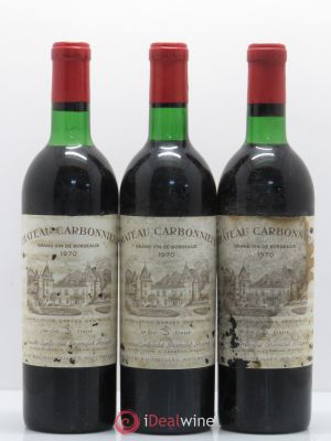Château Carbonnieux Cru Classé de Graves  1970 - Lot of 3 Bottles